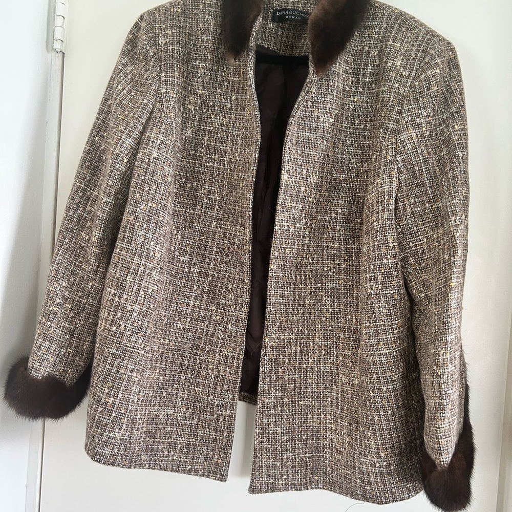 Vintage Dana Buchanan mink trim suit